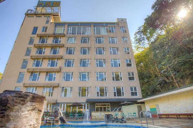 Crystal Hotel Ren'ai Exterior photo